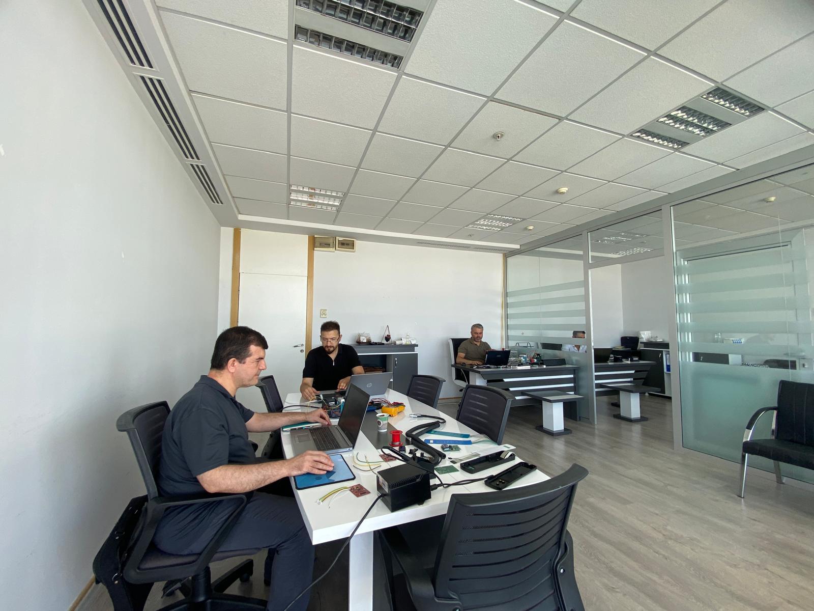 WhatsApp Image 2025-10-21 at 18.22.42