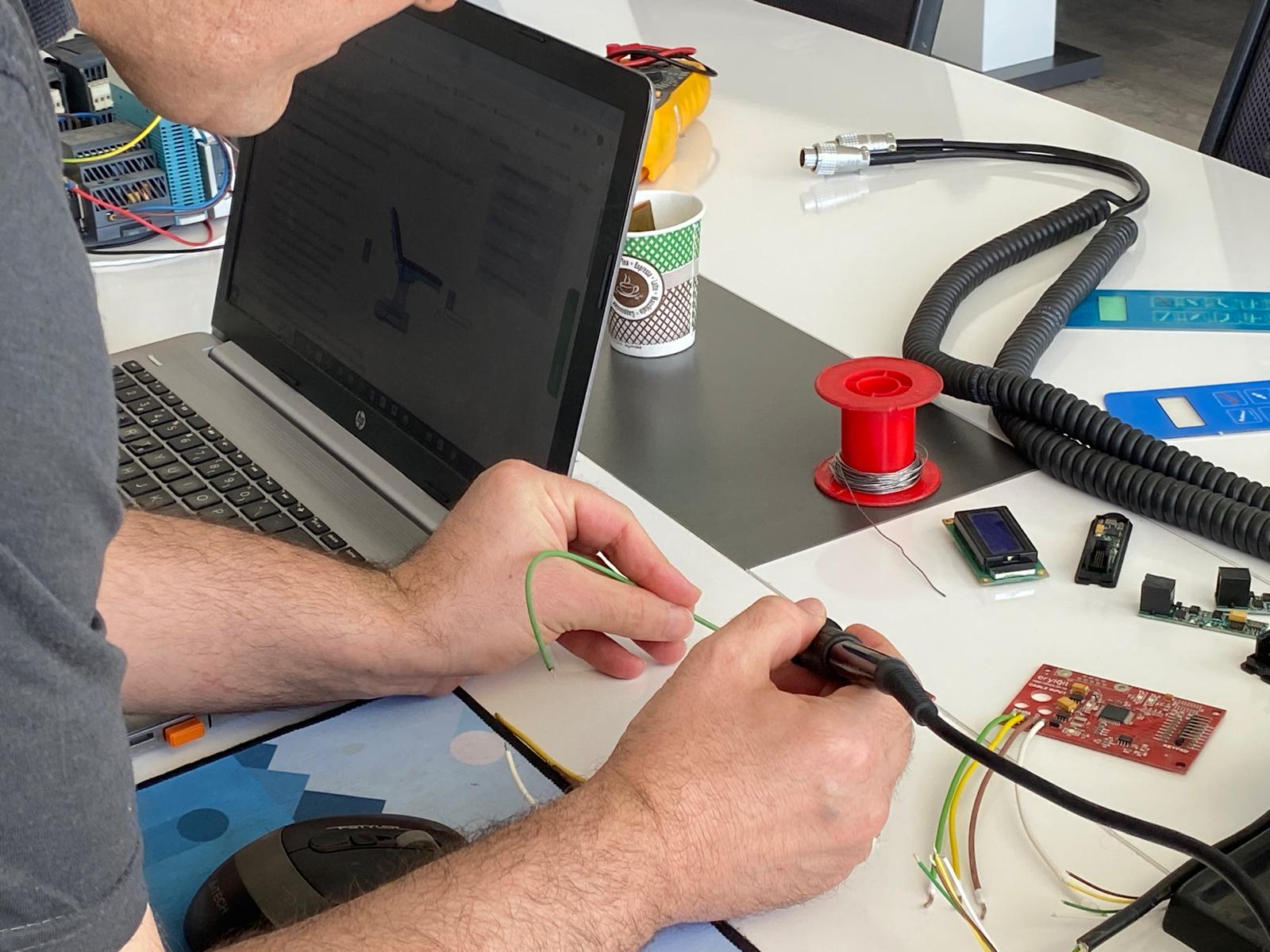 WhatsApp Image 2025-10-21 at 18.22.44 (1)