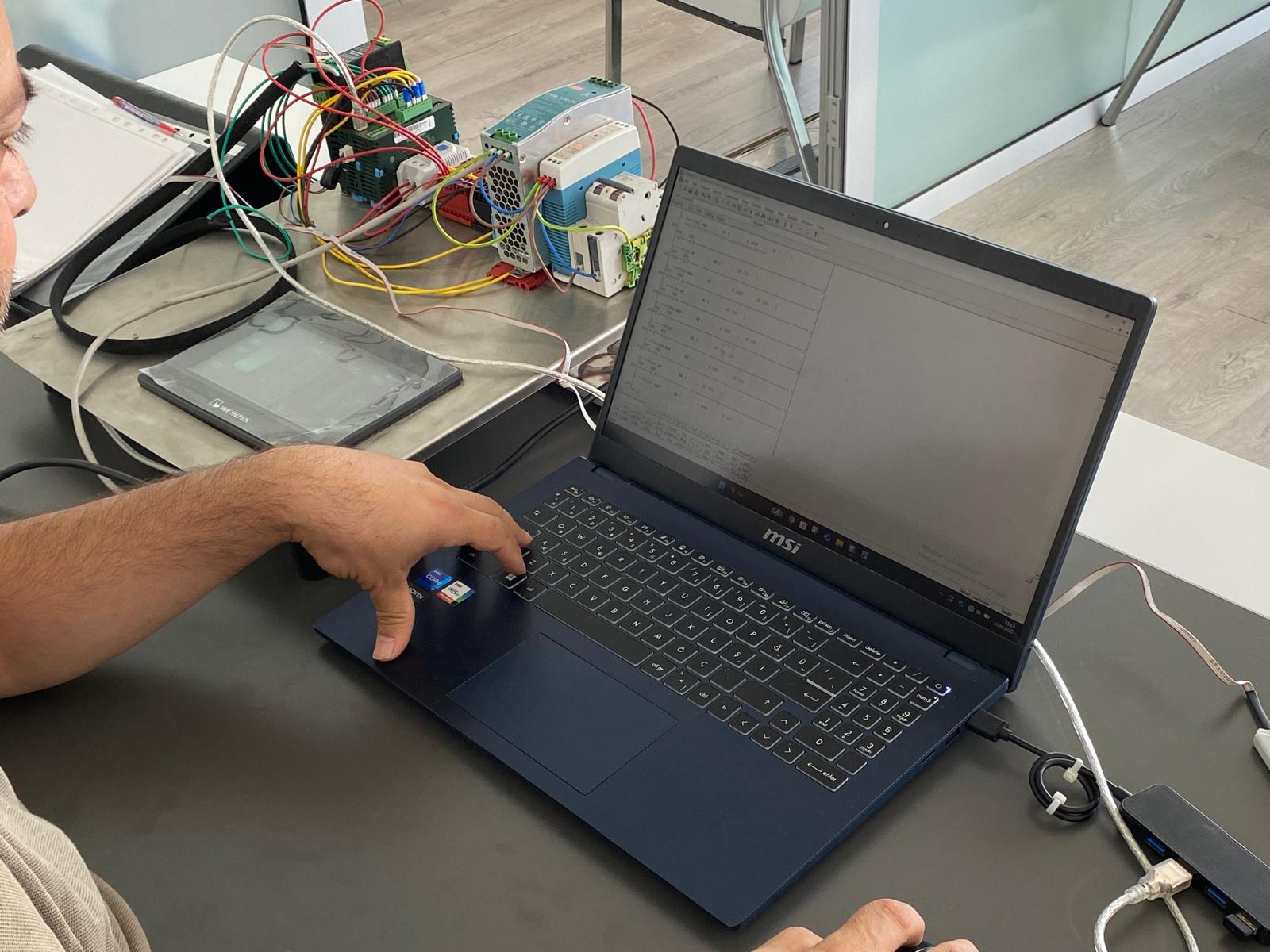 WhatsApp Image 2025-10-21 at 18.22.45